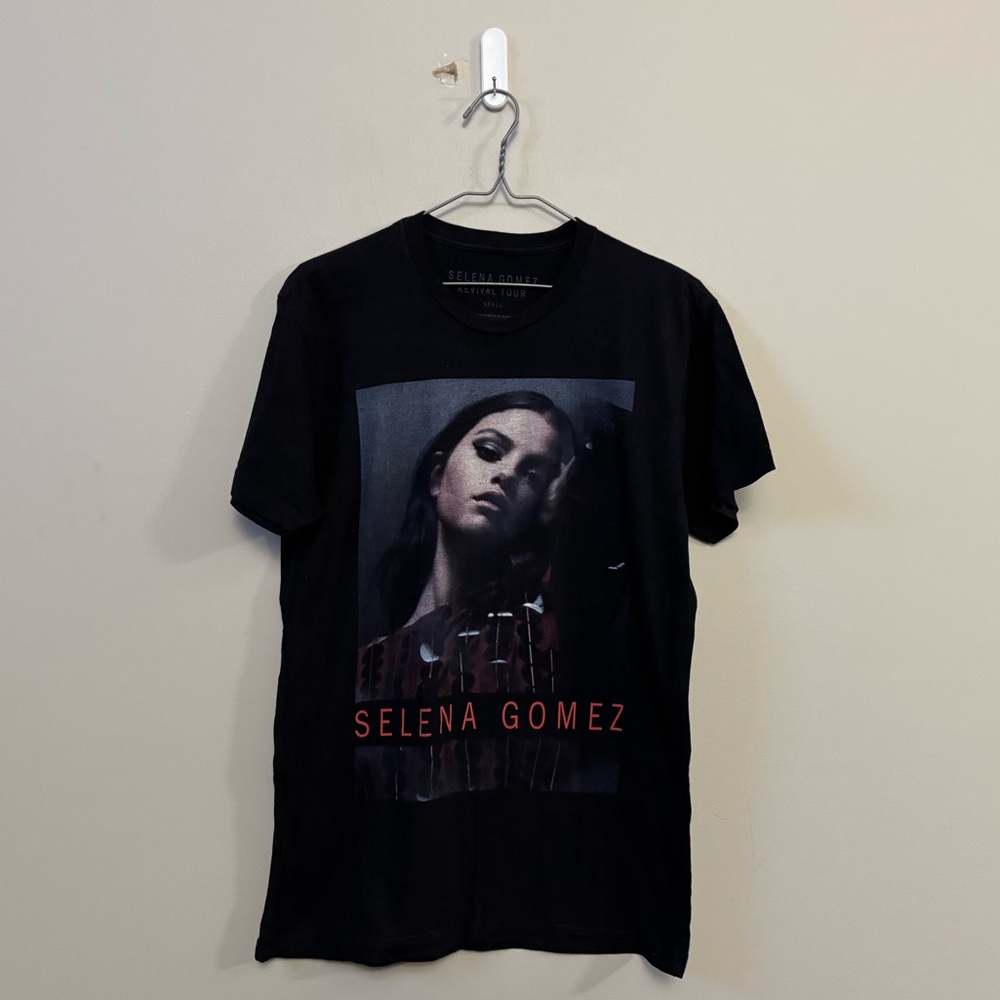 Selena Gomez revival 2016 concert world tour short sleeve graphic t-shirt